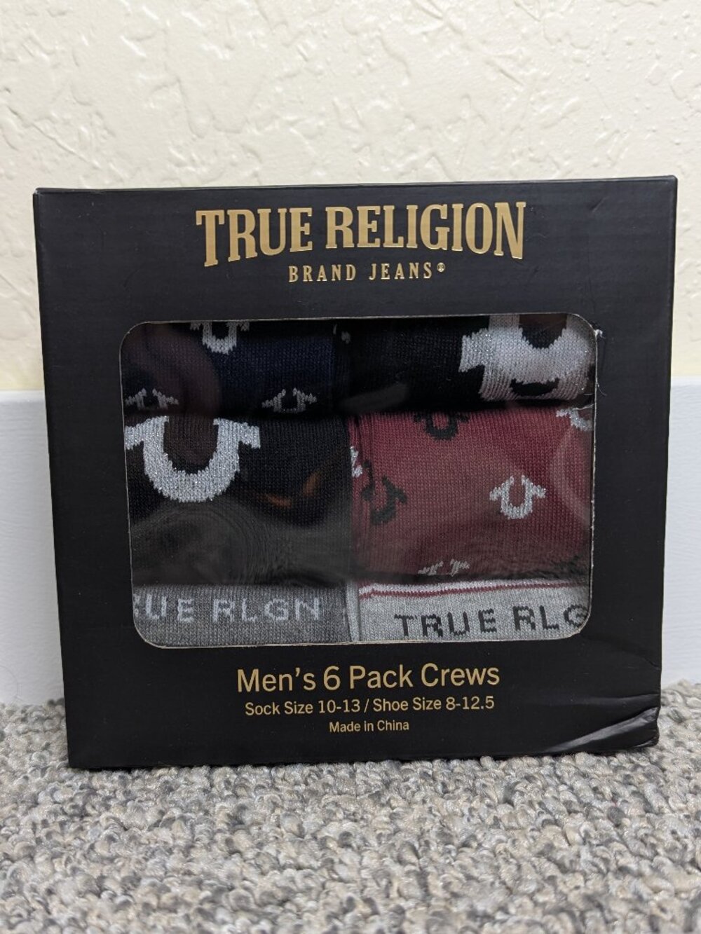 True Religion* Men's 6 Pack Crew Sock~ Sock Size 10-13 / Shoe Size 8-12.5